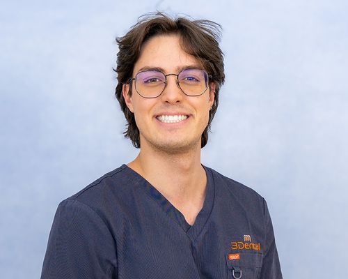 Dental nurse Dublin - Davi Buest Linhares